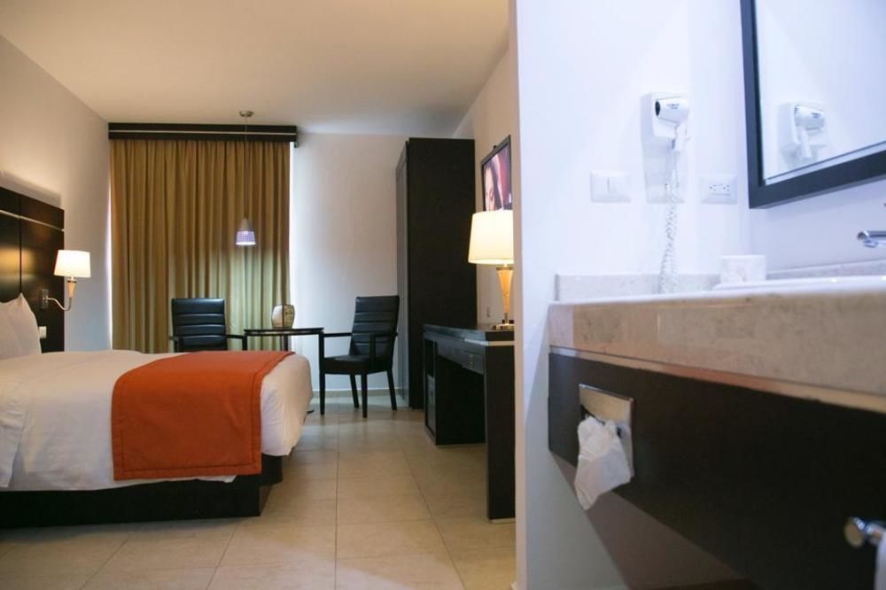 Hotel Oliba Boca Del Rio Extérieur photo